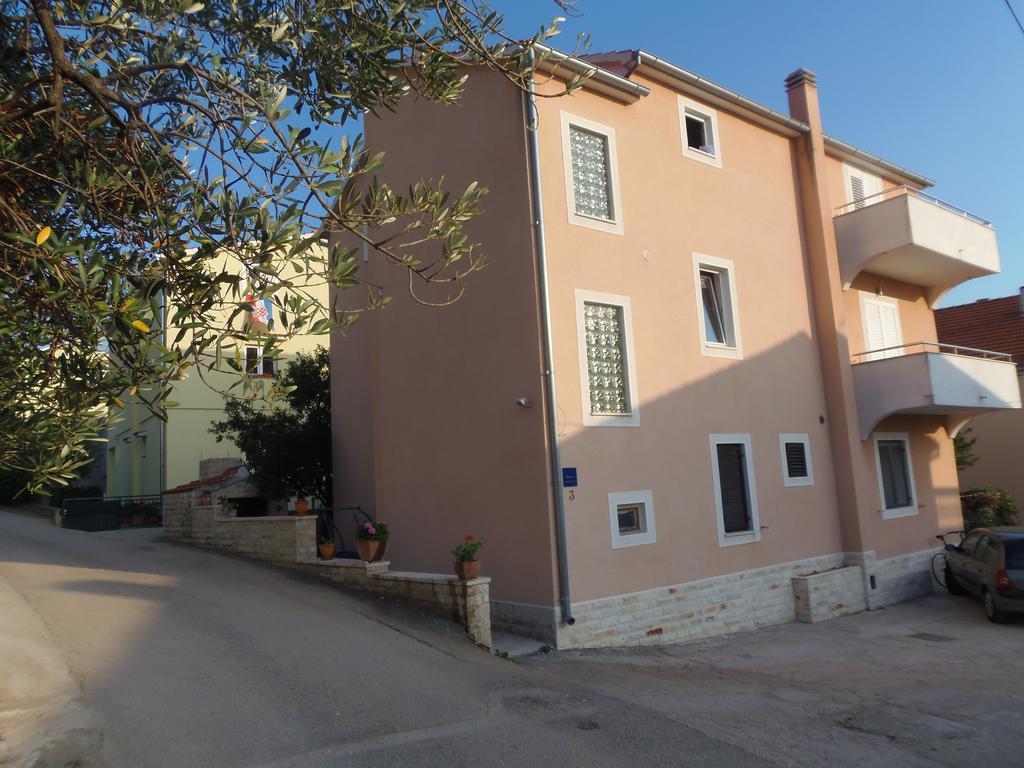Apartments Pletikosa Brodarica  Esterno foto